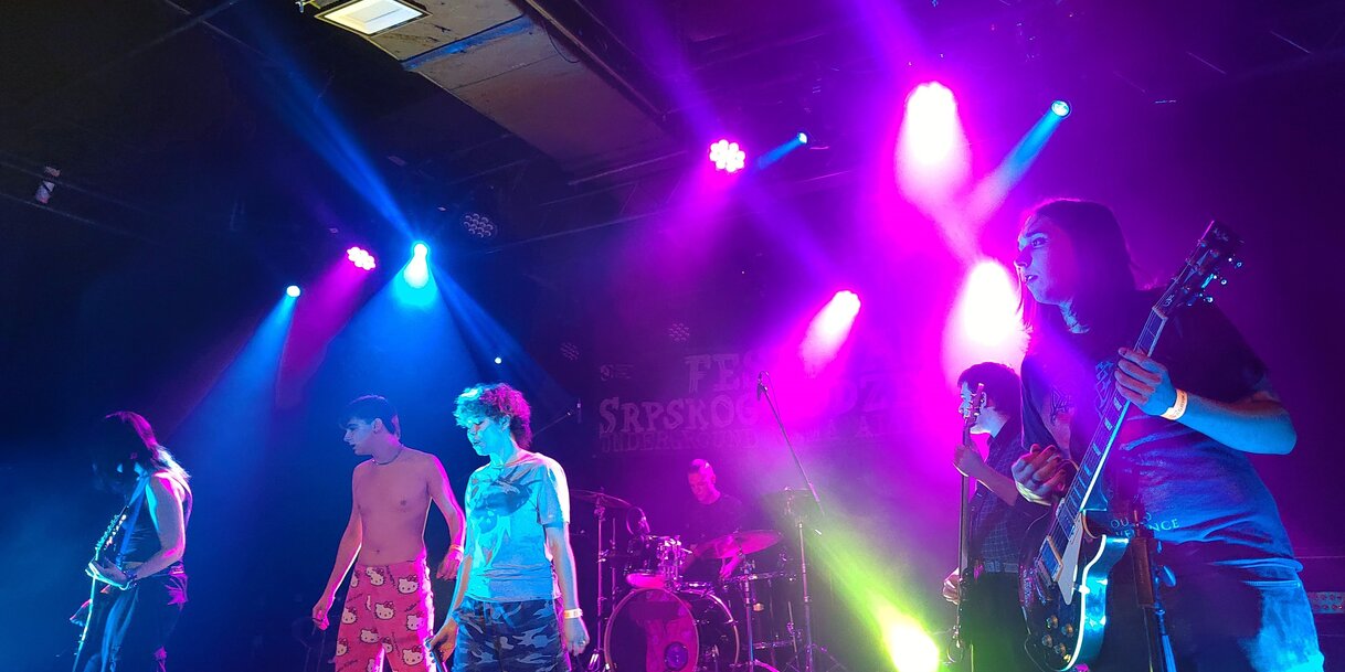 Friss vér, nagy tűz – Knissk (Győri Norbert fotója)