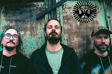 A Sjaj & I zenekar Kanyó Júlia fotóján