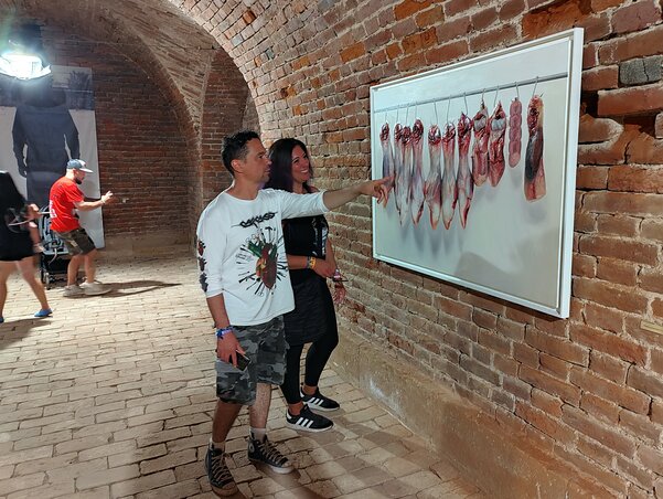 A csülök és a cupák közötti különbségek megszemlélése közben