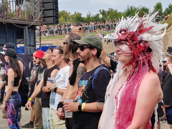 Fesztiválozók találomra