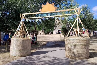 Ki itt belépsz, töltődj fel minden reménnyel!