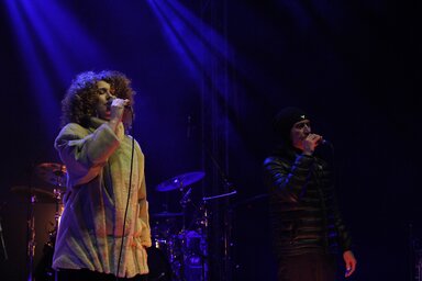 Donna Marina Mårtensson, a Laibach szebbik fele és hangja, és Milan Fras a Laibach örökös hangja és arca Donna Marina Mårtensson, a Laibach szebbik fele és hangja, és Milan Fras a Laibach örökös hangja és arca