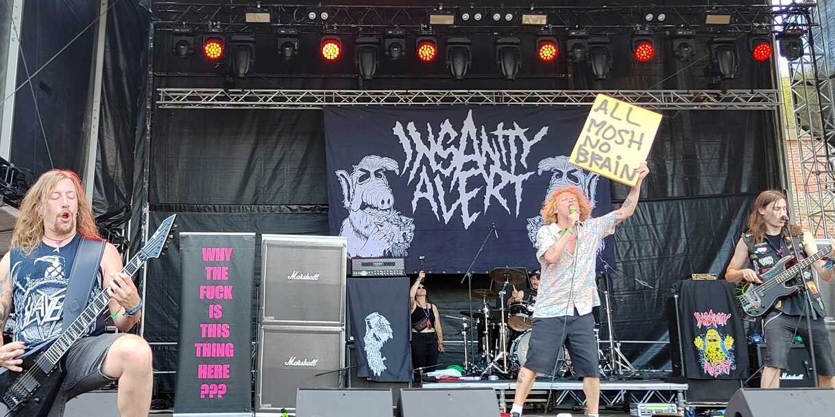 Az Insanity Alert koncertjén