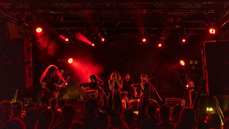 Remélhetőleg vlah átkot nem kaptunk a koncert során (fotó: Győri Norbert) Remélhetőleg vlah átkot nem kaptunk a koncert során (fotó: Győri Norbert)
