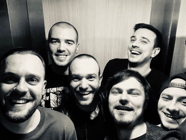 Vidám Duna-party fiúk – a Ground Zero Vidám Duna-party fiúk – a Ground Zero