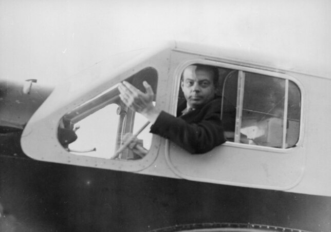 circa 1935: French airman and writer Antoine de Saint-Exupery (1900 - 1944), who was killed in a reconnaissance flight over North Africa during World War II. His best known literary work is the children's story 'Le Petit Prince' ('The Little Prince'). (P circa 1935: French airman and writer Antoine de Saint-Exupery (1900 - 1944), who was killed in a reconnaissance flight over North Africa during World War II. His best known literary work is the children's story 'Le Petit Prince' ('The Little Prince'). (P
