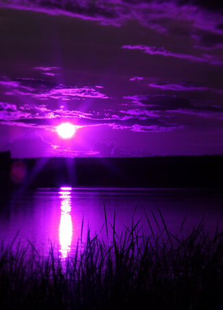 Free picture (Violet sunset) from https://torange.biz/fx/sunset-river-effect-dark-blur-113328 Free picture (Violet sunset) from https://torange.biz/fx/sunset-river-effect-dark-blur-113328