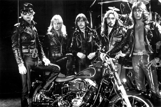 Klasszikus felállás a nyolcvanas évekből: Rob Halford ének, K. K. Downing gitár, Dave Holland dobok, Ian Hill basszusgitár, Glenn Tipton gitár Klasszikus felállás a nyolcvanas évekből: Rob Halford ének, K. K. Downing gitár, Dave Holland dobok, Ian Hill basszusgitár, Glenn Tipton gitár