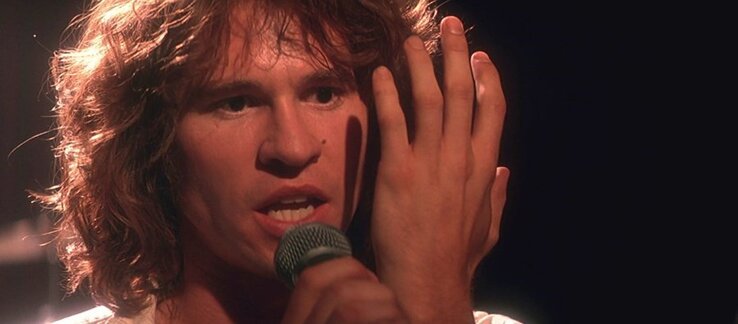 Val Kilmer mint Jim Morrison a The Doors című filmben Val Kilmer mint Jim Morrison a The Doors című filmben