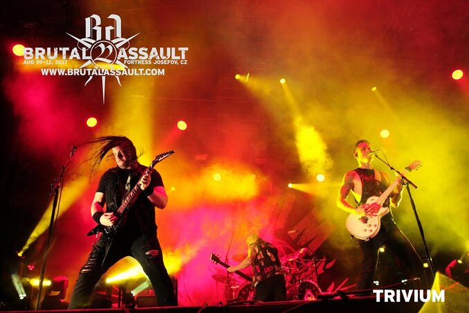 Trivium – Ha én megjelenek a bárban, vajon kik futnak utánam? Trivium – Ha én megjelenek a bárban, vajon kik futnak utánam?
