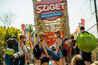 Ki itt belépsz...