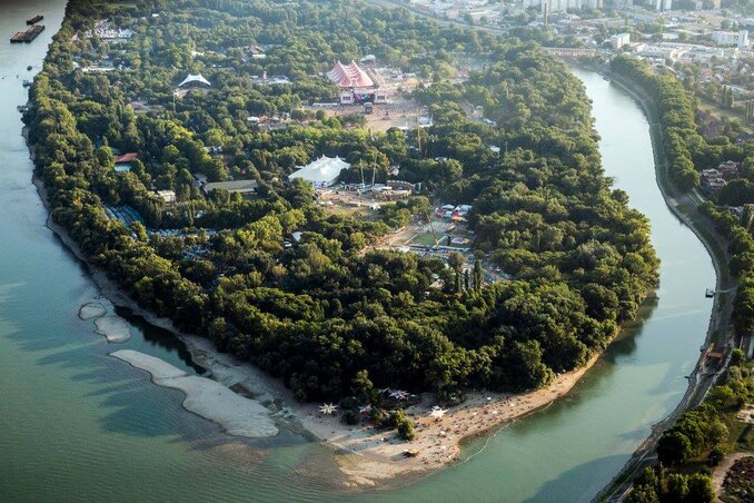 A Sziget madártávlatból A Sziget madártávlatból