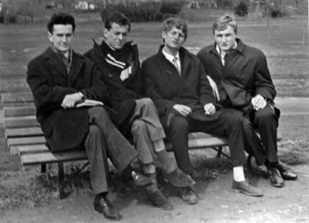 Az első KMV Óbecsén - Kartag Nándor, Soós József, Fischer Jenő Az első KMV Óbecsén - Kartag Nándor, Soós József, Fischer Jenő