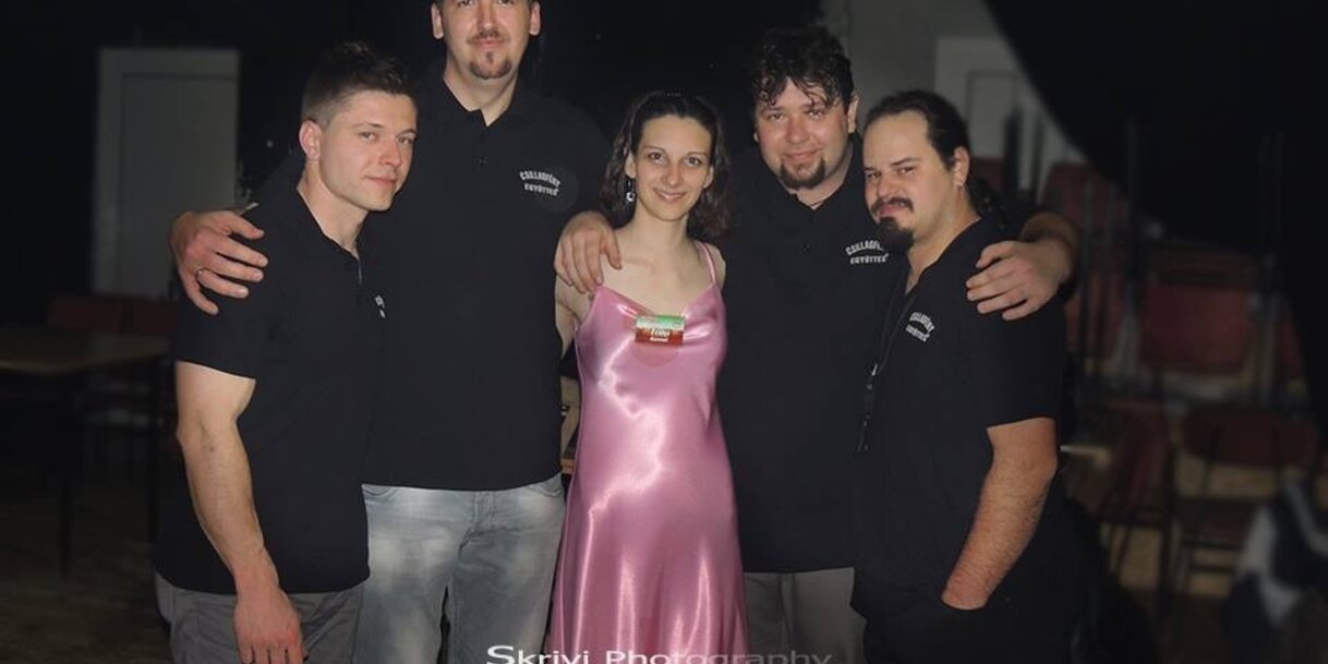 Patarica Tímea és a zenekar (fotó: Skriván Emil)