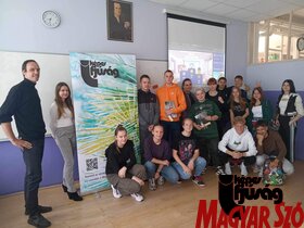 A Képes Ifjúság a topolyai Dositej Obradović Gimnázium és Közgazdasági Középiskolában járt