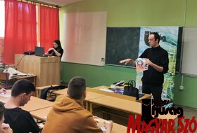A Képes Ifjúság a topolyai Sinkovics József Műszaki Középiskolában