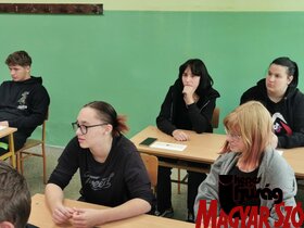 A Képes Ifjúság a topolyai Sinkovics József Műszaki Középiskolában