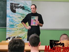 A Képes Ifjúság a topolyai Sinkovics József Műszaki Középiskolában