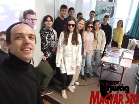 A Képes Ifjúság csapata a zentai Bolyai Tehetséggondozó Gimnáziumban járt