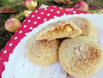: Fahéjas-almás töltött keksz