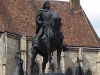 : Mátyás király szobra Kolozsváron